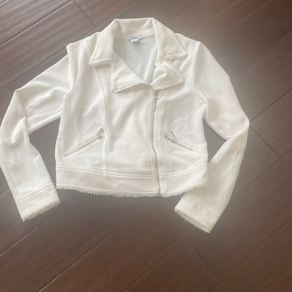 Cream/white moto style lightweight jacket/shirt no flaws size M